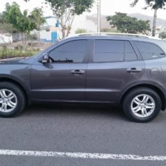 Hyundai Santa Fe 4×2 2011, dual GLP y gasolina, automática, secuencial, 3 filas tapizadas en  cuero, recibo usado
