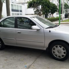 Nissan Sentra S 2005- motor 1800, automático, versión americana, ligeros retoques, conservado