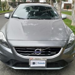 Volvo V40 T4 2014/2015, motor 1600, secuencial,solo 33 mil kms, 8 bolsas de aire, impecable, negocio propuestas