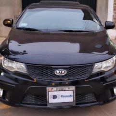 Kia Cerato Koup 2011 modelo 2012, caja mecánica de 6 velocidades, tapices en cuero, sunroof, aros 17, poco uso, placa par, ofertar