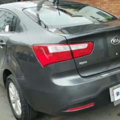 Vendo   Kia Rio 2014-EX full-AT, Full, motor reparado 1400, automático, a gas