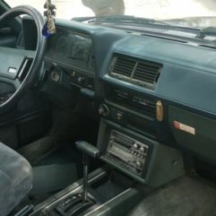 Toyota Cressida 1982 motor 21R, 4 cilindros, automático, conservado