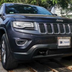 Jeep Grand Cherokee Laredo 4×2 2013/2014, caja automática, solo 72 mil kms, único propietario