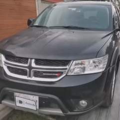 Dodge Journey SXT 2015, 3 filas, cuero, sunroof, 10 airbags, aros 17, poco uso, conservada