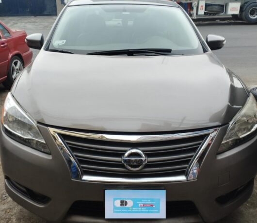 Nissan Sentra 2014 automático, motor 1800, cuero, sunrof