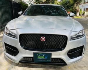 Vendo Jaguar F-Pace R Sport 2017, 35, 000 kms, aros 20, impecable, oportunidad