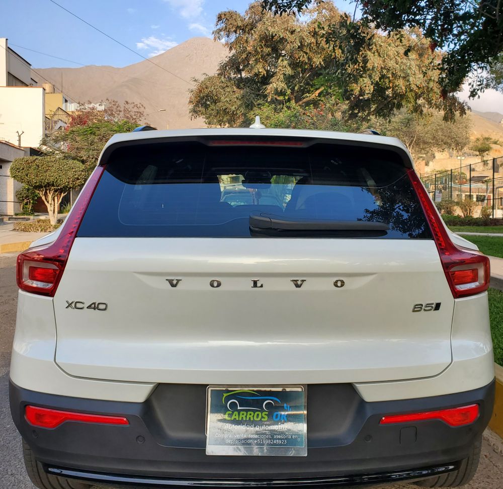 Volvo XC40 B5 AWD híbrida 2022/2023, 2 litros, 12,722 Kms., ocasión - Imagen 11
