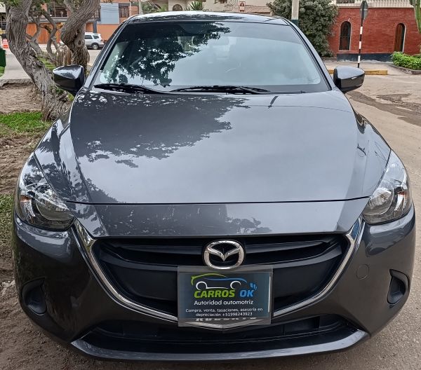 Mazda 2, 2020 hatchback, motor 1500,  mecánico, conservado