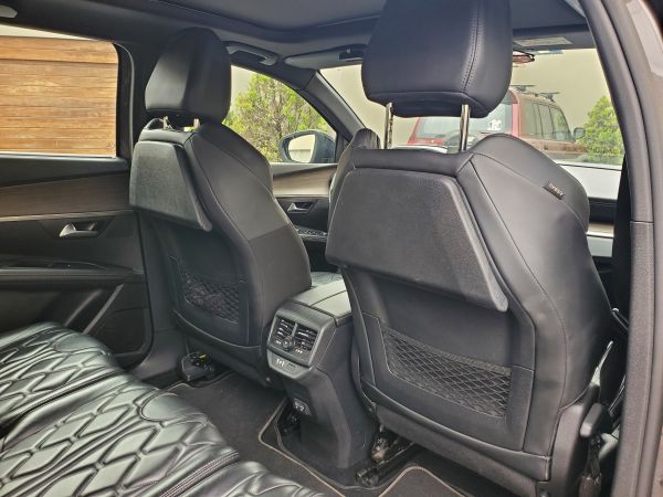 Peugeot 5008 GT, 2022/2023, SUV automática/secuencial, 3 filas, solo 35,000 Kms - Imagen 11