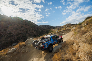 Ford Performance conquista la SCORE Baja 1000 2024 con victorias en dos categorías para Bronco DR y Ranger Raptor