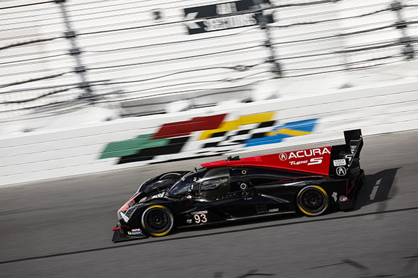 Acura muestra velocidad y confiabilidad en la prueba de Daytona