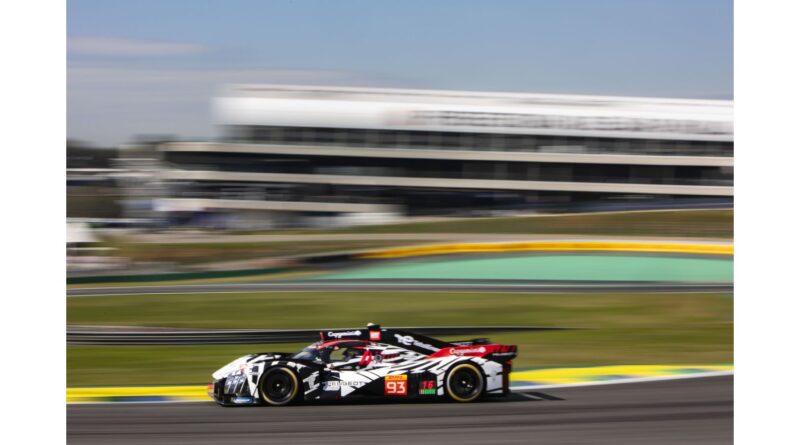 Malthe Jakobsen clasificó el PEUGEOT 9X8 #94 en octava posición para la salida de las 6 Horas de São Paulo.