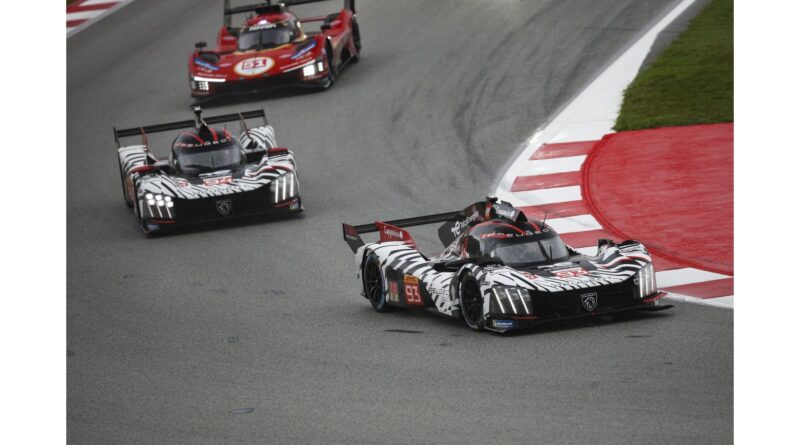 Los dos PEUGEOT 9X8 finalizaron en 12.ª y 13.ª posición en la cita española.