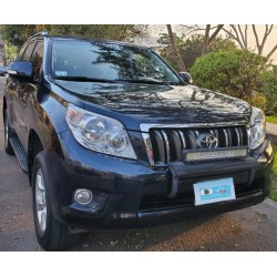 Toyota Land Cruiser Prado 4×4 2011, 3 filas, automática, cuero, sunroof, conservada
